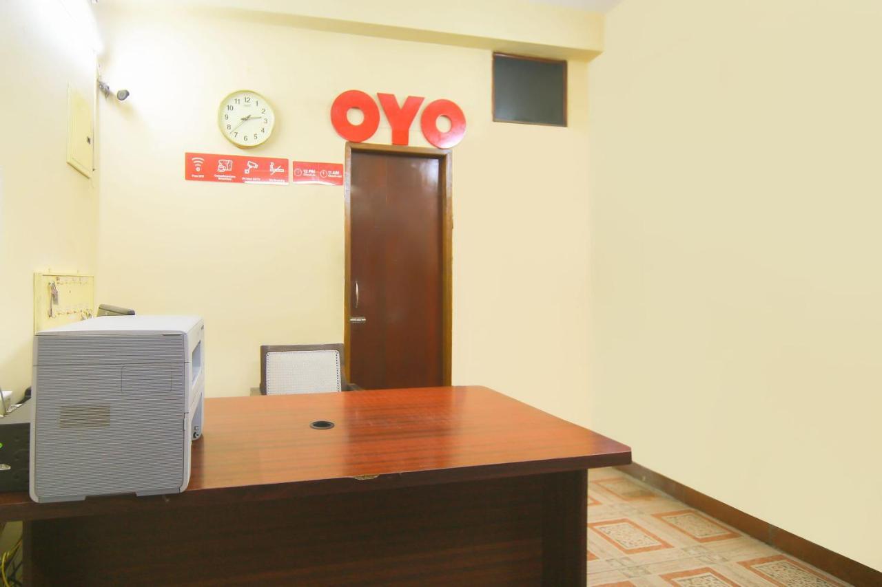 Oyo 23098 Ushama Heritage Guest House Pondicherry Exterior photo