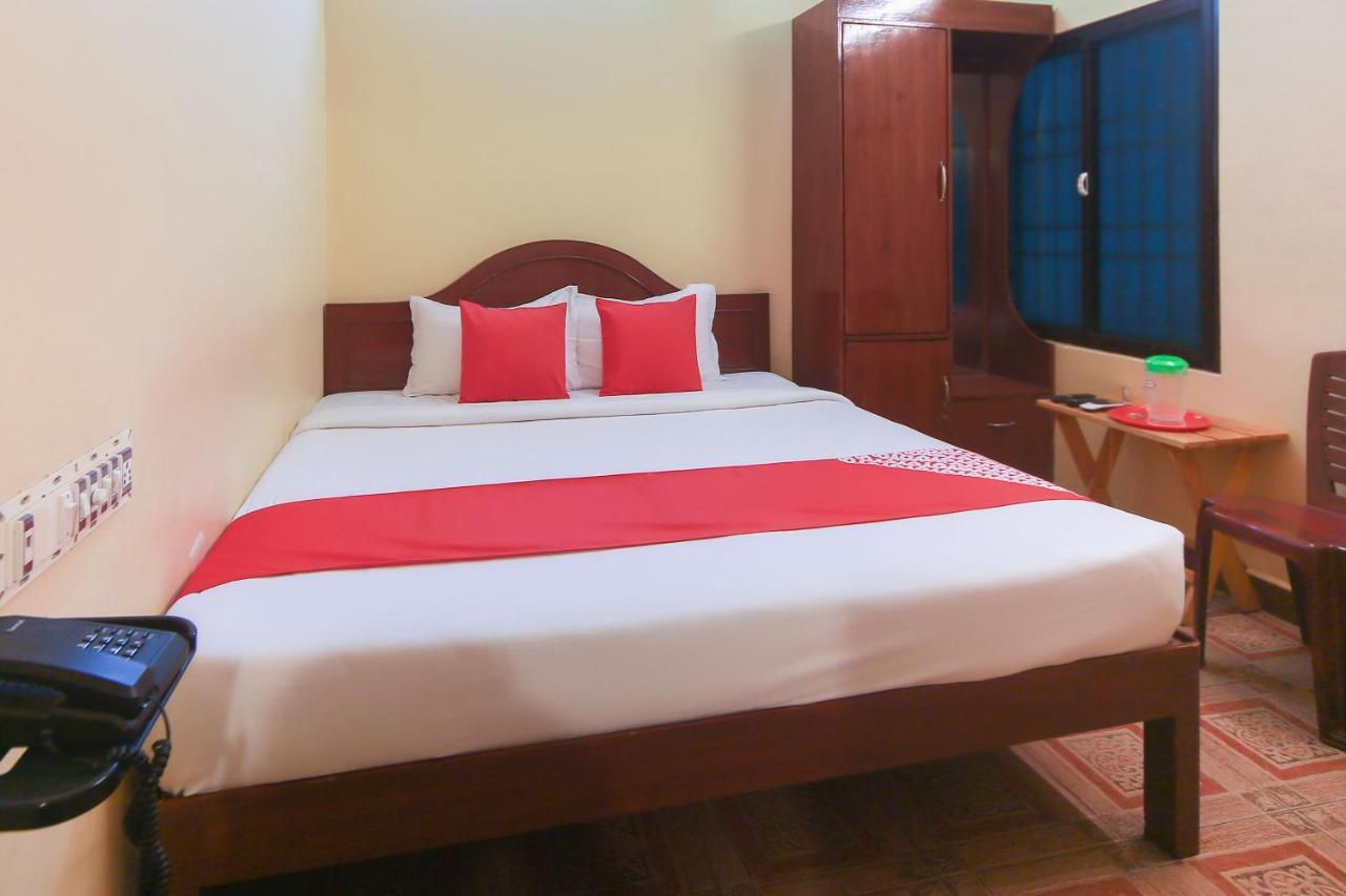 Oyo 23098 Ushama Heritage Guest House Pondicherry Exterior photo